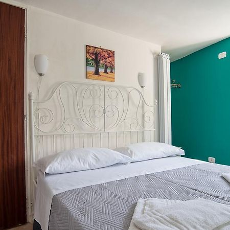 Otello Rooms Catania Ngoại thất bức ảnh